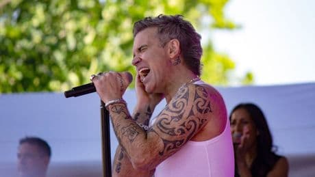 "Britpop": Robbie Williams mit neuem Album zurück – für erste Single gelang ihm ein Coup