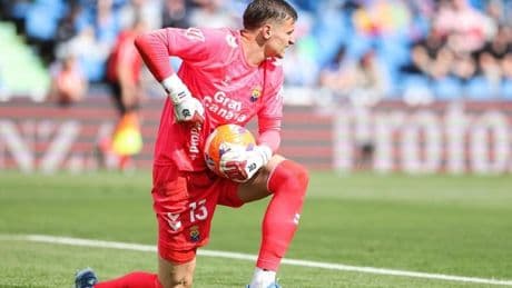 Las mejores paradas de la jornada 31 en Primera