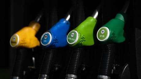 Chute des prix des carburants : bientôt un litre à 1,50 euro ?