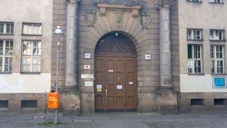 „Der Islam ist hier der Chef“ - Kinder mobben schwulen Lehrer an Grundschule
