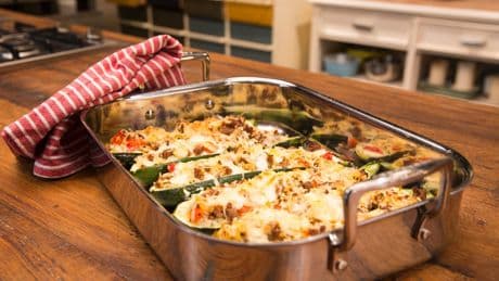 Überbackene Köstlichkeit: Diese Zucchini mit Hackfleisch-Reis-Füllung sind ein echter Gaumenschmaus