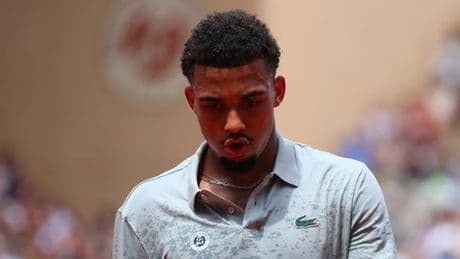 Arthur Fils, forfait avant son troisième tour, plus de Français chez les hommes à Roland-Garros