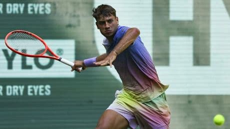 Cobolli contro Shapovalov, chi è il tennista azzurro: età, carriera, fidanzata, il passato nella Roma, l'amico Bove e l'idolo