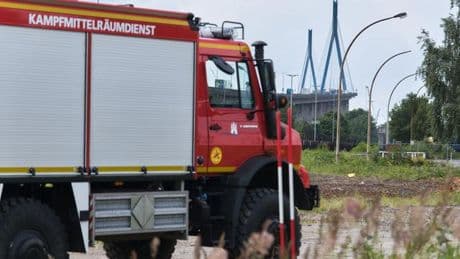 Weltkriegsfolgen: Blindgänger an Köhlbrandbrücke entschärft