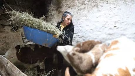 Mezun oldu memur olmadı! 4 taneyle başladı 11’e ulaştı, 10 kadına daha ilham oldu! Kendi markasını kurmak için çalışıyor