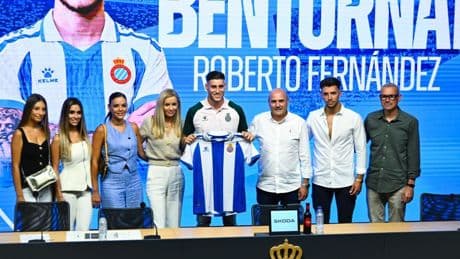 Roberto Fernández, sin miedo en su regreso al Espanyol: "La presión es para los neumáticos"