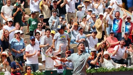 Jugar en Roland Garros contra un francés: hasta el mismísimo Nadal lo sufrió