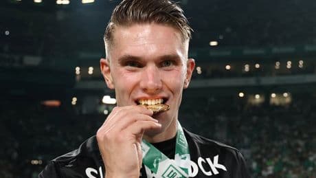 Viktor Gyokeres: Liverpool to launch eleventh-hour hijack bid for Man United and Arsenal striker target