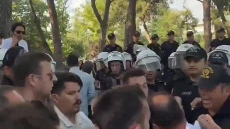 İstanbul Barosu: Avukatlara yönelik gözaltılar kabul edilemez