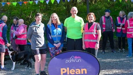 Plean parkrun marks special anniversary as First Minister pulls on trainers