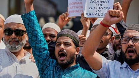 Einfach erklärt: Höllische Nachbarn: Worum geht es beim Streit zwischen Indien und Pakistan?