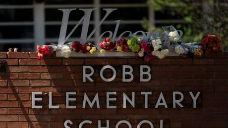 Texas lawmakers OK former Uvalde mayor's effort to fix police failures in Robb Elementary attack