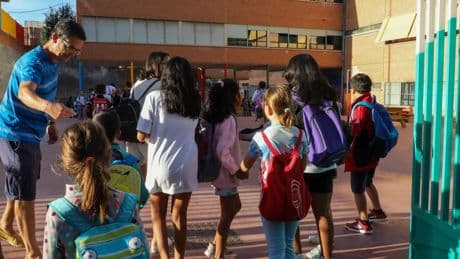¿Jornada partida o continua? Pros y contras del modelo educativo que se extiende en Madrid