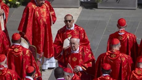 El hambre bajo control: así comen y beben los cardenales durante el cónclave