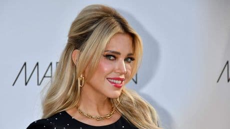 Sylvie Meis en miljonair Patrick Gruhn genieten van vakantie op Ibiza: ’Einde aan geruchten over mogelijke breuk’