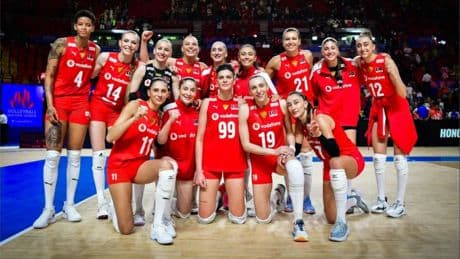 Dünyanın en zengin voleybolcuları ve servetleri açıklandı: Listede 2 Türk yıldız bulunuyor