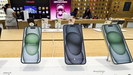 Apple changes App Store rules in EU after being threatened with $570M fine