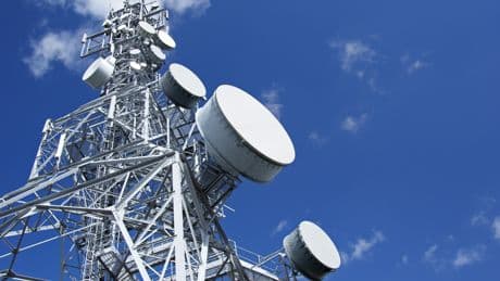 EQT, Phoenix y Omers preparan ofertas por la filial suiza de Cellnex