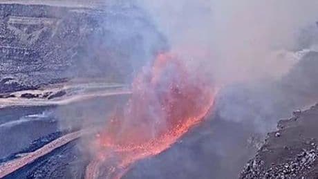 Hawaii'de Kilauea Yanardağı 32'nci kez patladı: Lavlar 100 metreye yükseldi!