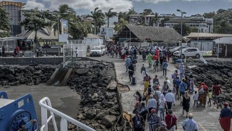 Pas d’expropriations, droit du sol encore plus strict, hausse du Smic… Que faut-il retenir de l’accord trouvé en CMP sur la refondation de Mayotte ?