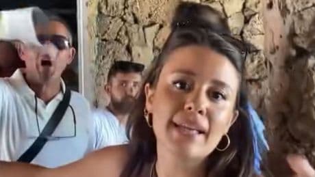 Sarıyer'de özel plajda 'Karpuz sokamazsın' skandalı! Kadına çocuklarının yanında şiddet