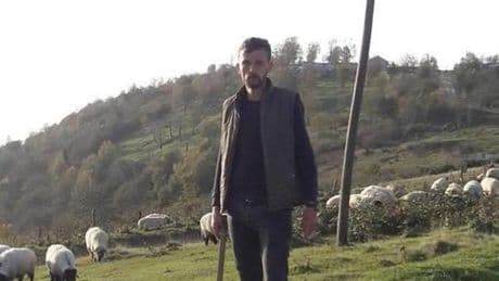 Tek ısırıkla gelen ölüm! Bir acı haber daha: 39 yaşındaki adam hayatını kaybetti