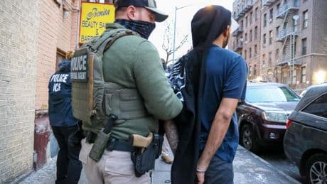 Nuevo golpe a Trump: una jueza bloquea la deportación de 532.000 inmigrantes de Cuba, Venezuela, Haití y Nicaragua