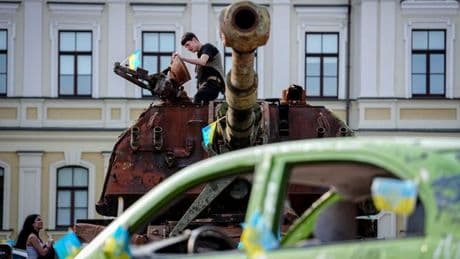 Des adolescents ukrainiens recrutés par les services de sécurité russes