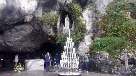 Silani (Auxologico): guarita da sclerosi laterale primaria dopo viaggio a Lourdes