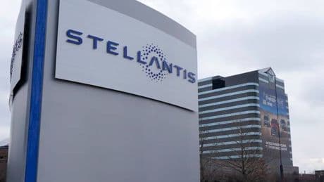 Stellantis corre in Marocco, ferma in Italia