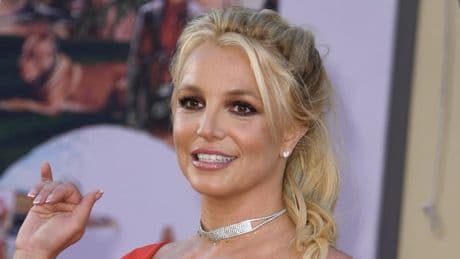 Britney Spears collabore avec Balenciaga pour une ligne de prêt-à-porter
