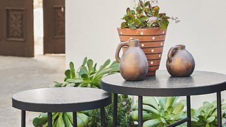 Don’t miss these outdoor furniture and décor deals