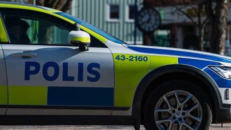 Suède: un adolescent lié à un réseau ultraviolent reconnu coupable de tentative de meurtre sur un homme de 82 ans