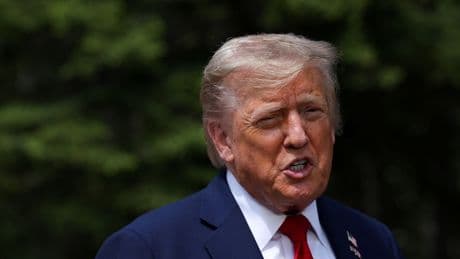 Eskalation zwischen Iran und Israel: Trump spricht ominöse Warnung aus: „Jeder sollte Teheran sofort verlassen“