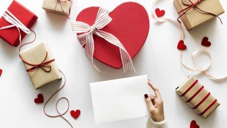 ¿Qué puedo regalar para San Valentín? Opciones para que la relación siga en carretera por muchos kilómetros más