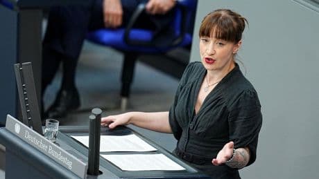 Bundestag: "Ich finde, das ist ein Skandal" – Reichinnek will Diätenerhöhung spenden
