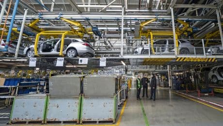 Downturn across UK firms stretches into May despite tariffs respite
