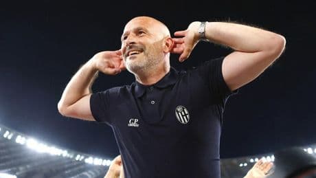<p>Italiano: &quot;Bologna prestazione incredibile e vittoria meritata.&quot; Poi la dedica speciale</p>
