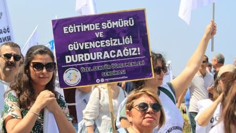 Üniversite sınavının referansla yapılması amaçlanıyor
