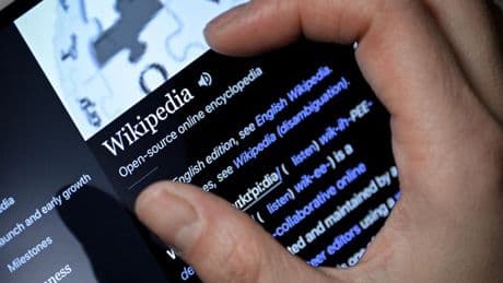 Trump, contra Wikipedia: los republicanos investigan si la enciclopedia en línea difunde "información antisemita" y contraria a Israel