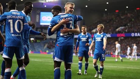 Rangers'tan Şampiyonlar Ligi'nde tur için dev adım