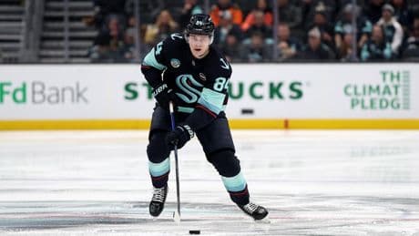Kaapo Kakko Continues Trend, Avoids NHL Arbitration With 3-Year Deal