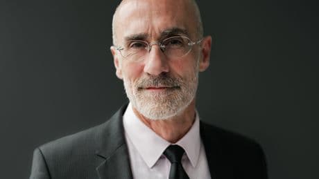 Inside happiness scientist and Harvard professor Arthur C. Brooks' daily routine, from a 5 a.m. workout to a 9 p.m. bedtime
