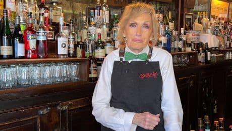 Secretly glam life of waitress who dated Tony Bennett, Frank Sinatra, Warren Beatty and William Shatner while working at iconic restaurant