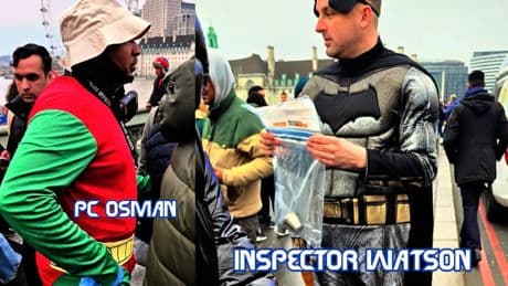 Policías disfrazados de Batman y Robin capturan a unos estafadores en plena calle