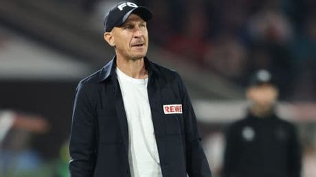 Keller-Klartext nach Fan-Wut - Köln-Boss schließt Struber-Rauswurf aus