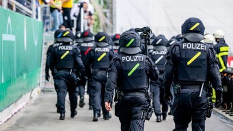 Hochrisikospiele in Thüringen: Noch keine Entscheidung zu Fußball-Polizeikosten
