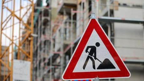Baugewerbe: Der Osten zeigt starke Unterschiede in der Baukonjunktur