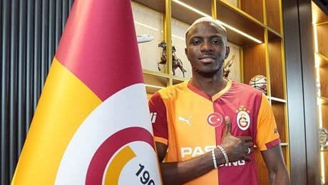 Galatasaray'da Osimhen resmen hazır! Lisansı çıkarıldı