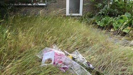 Vrouw ligt ’mogelijk meerdere maanden’ dood in woning, inwonende dochter hield politie buiten de deur